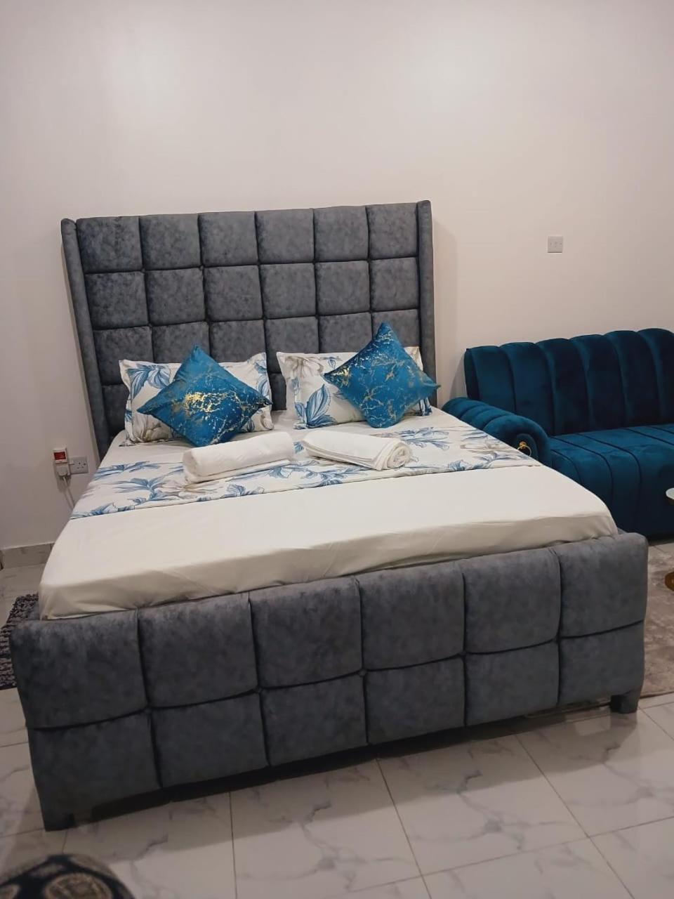 Rihan Studio Apartment 蒙巴萨 外观 照片